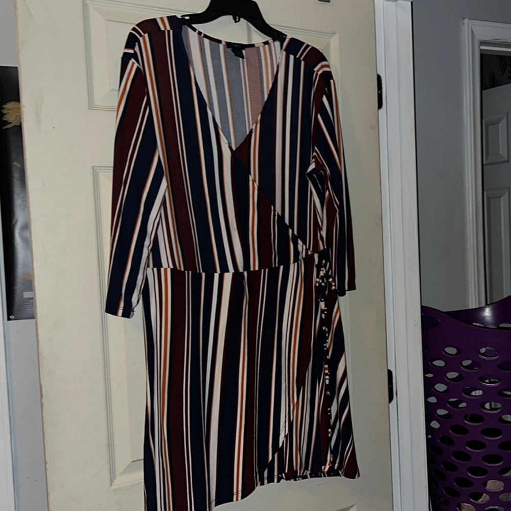 Blue and Brown Long Sleeve V-Neck Sheath Dress